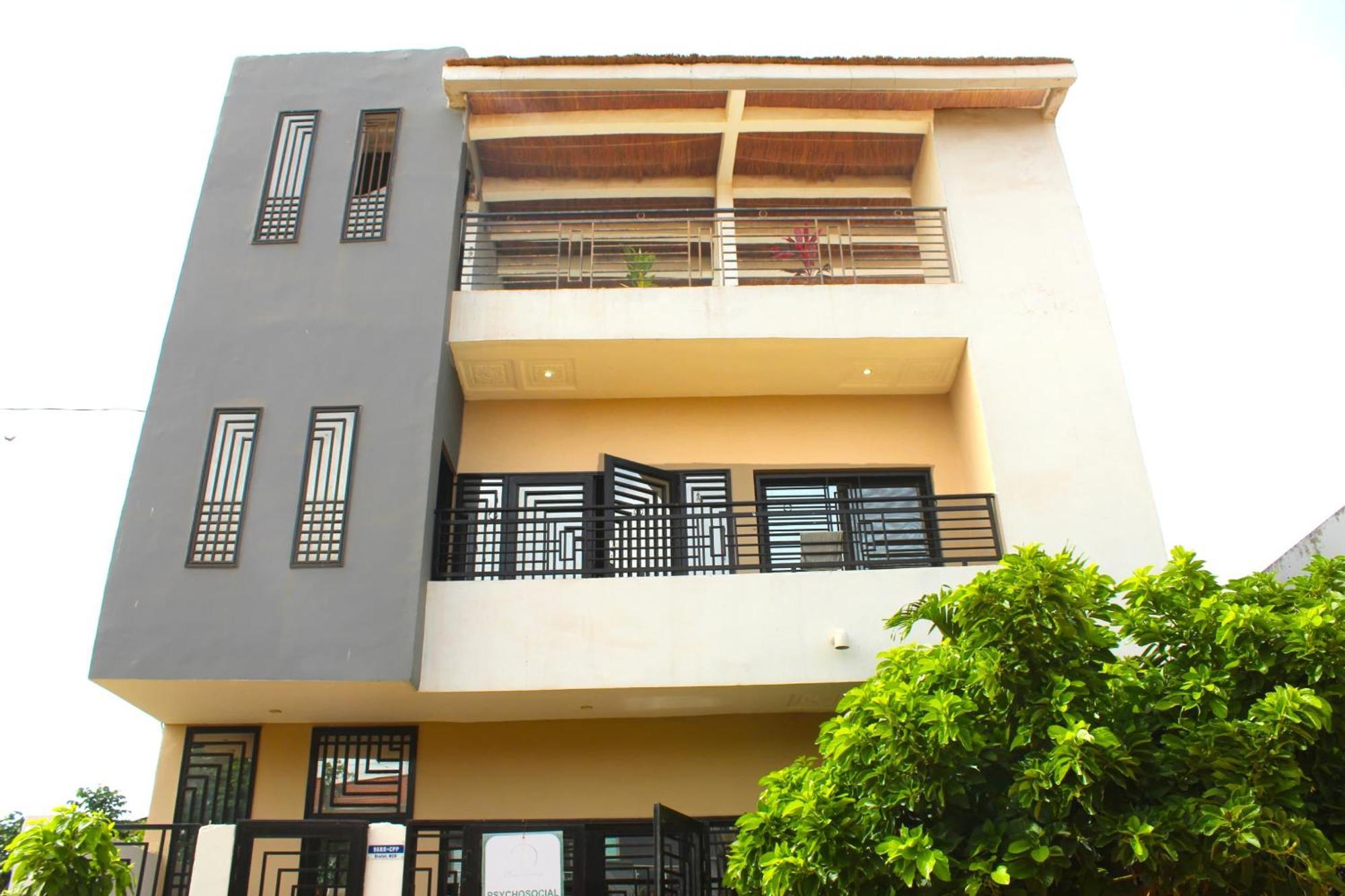 Mb Properties - Brufut Garden Apartments מראה חיצוני תמונה