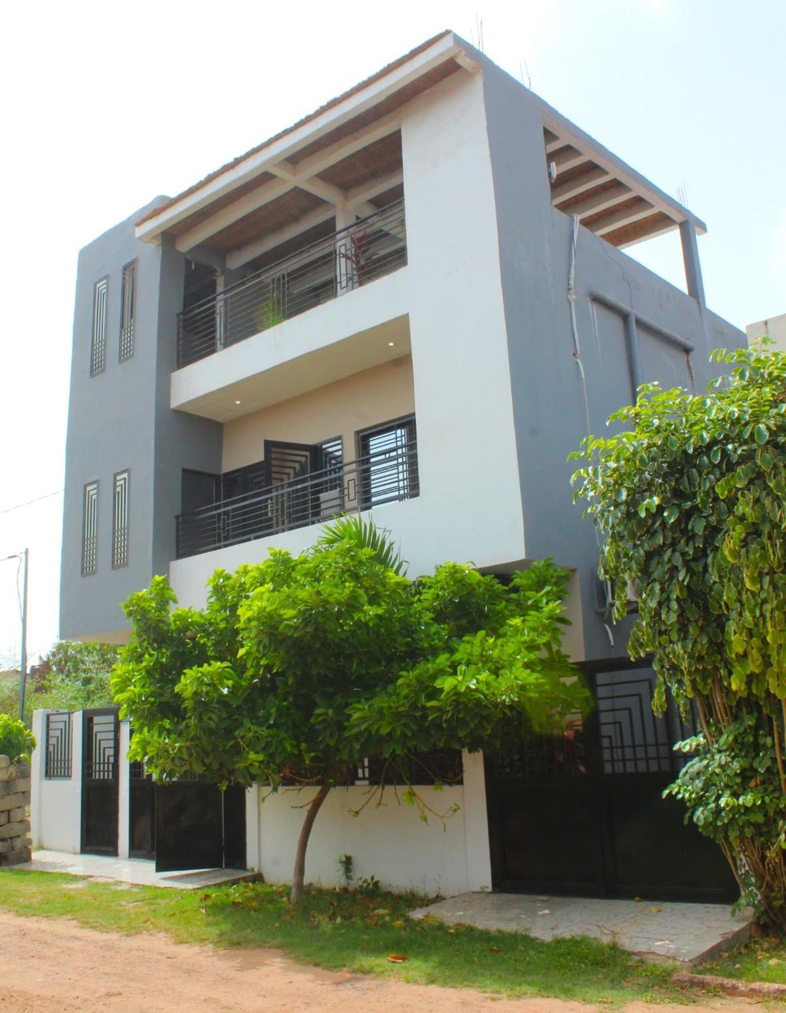 Mb Properties - Brufut Garden Apartments מראה חיצוני תמונה